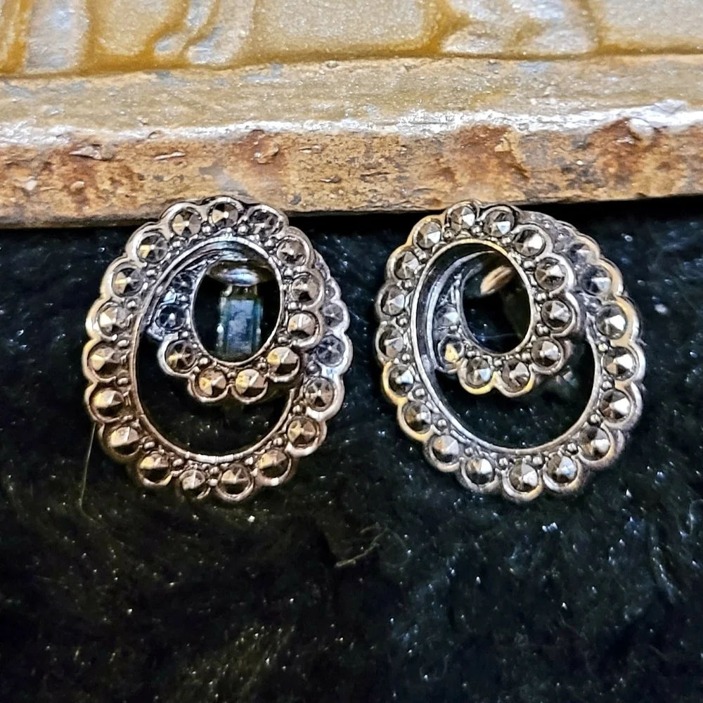 Vintage Signed Avon Sterling Swirl Marcassite Silver Earrings